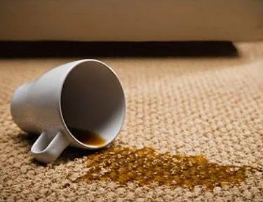 چگونه لکه های چای وقهوه را ازروی فرش پاک کنیم؟