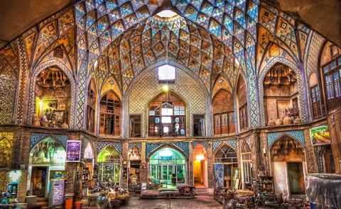 کاشان شهر فرش و گلاب