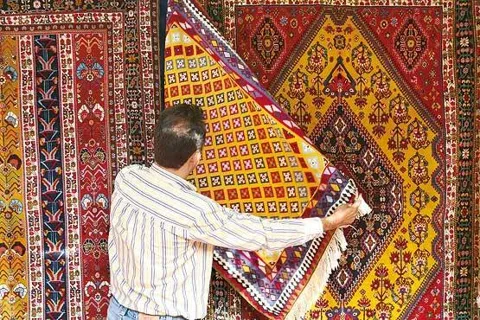 خارج کردن فرش دستباف از کشور چه قوانینی دارد؟
