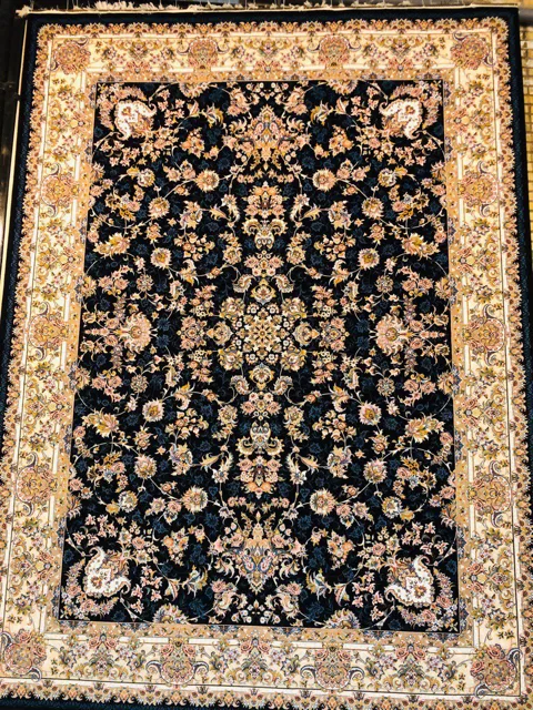 فرش 700 شانه گل برجسته نقشه ایلیا سرمه ای
