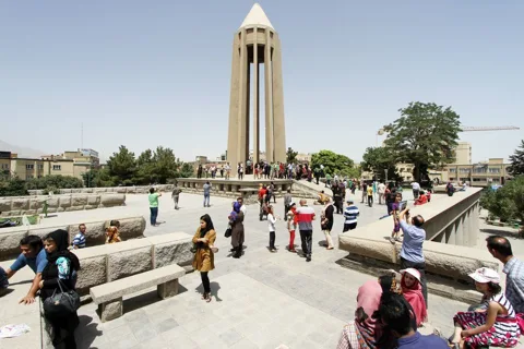 خرید فرش در همدان