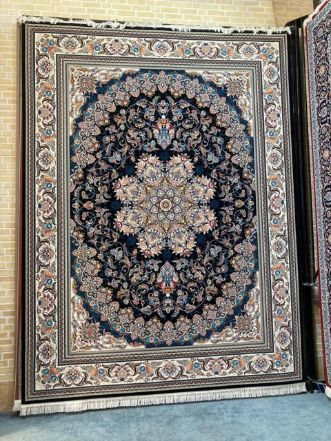 فرش 700 شانه نقشه میخک زمینه سرمه ای بافت ممتاز