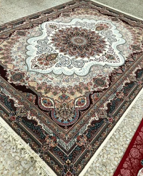 فرش 700 شانه نقشه آریامهر زمینه کرم - پلی استر