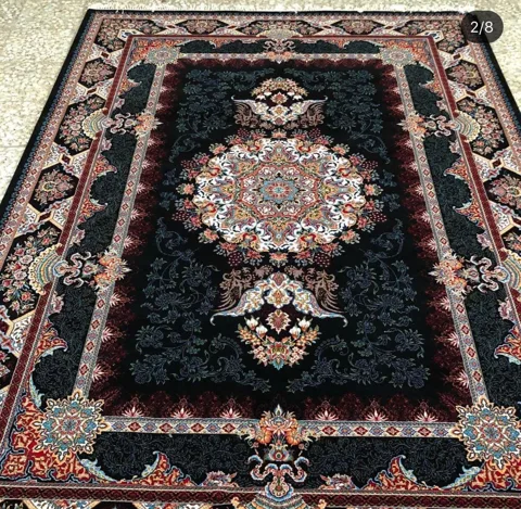 فرش 700 شانه نقشه الیسا زمینه سرمه ای - پلی استر