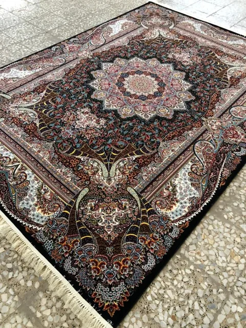 فرش 700 شانه نقشه فاخر زمینه سرمه ای