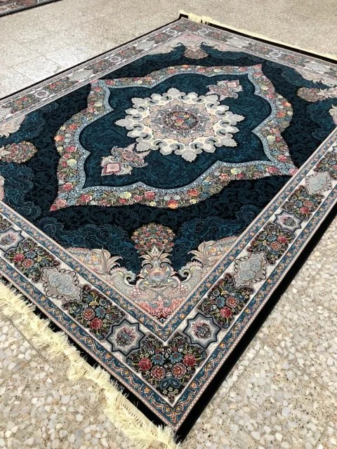 فرش 700 شانه نقشه کارینا زمینه سرمه ای