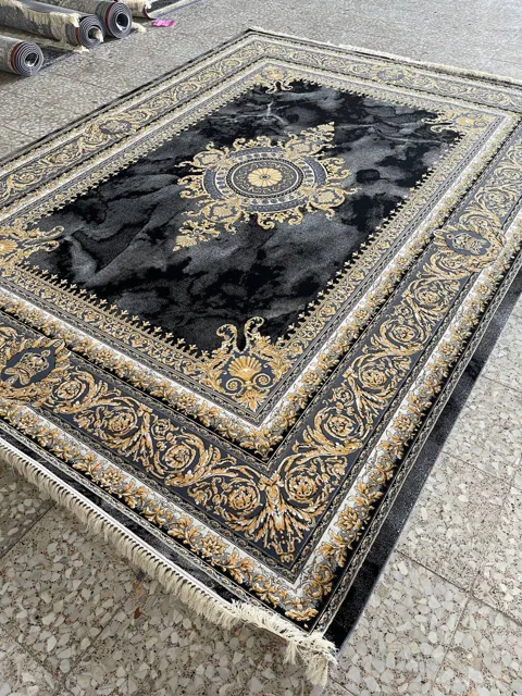 فرش 700 شانه نقشه ورساچ زمینه سرمه ای
