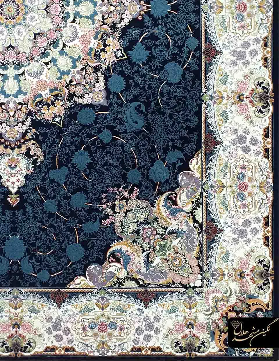 فرش 700 شانه گل برجسته نقشه سیروان کد 13058 زمینه سرمه ای
