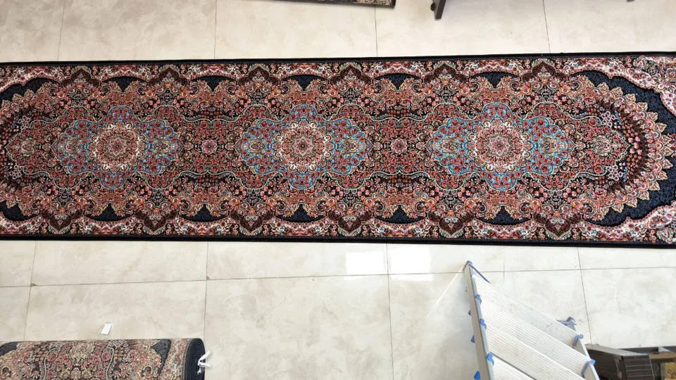 کناره فرش نقشه ارکیده زمینه سرمه ای - پلی استر