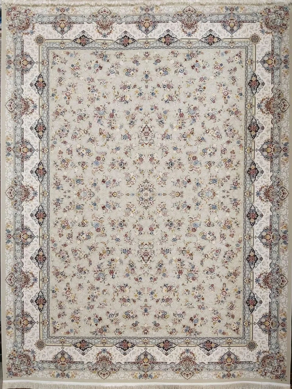 فرش 1500 شانه گل برجسته نقشه بهار زمینه ترمه ای