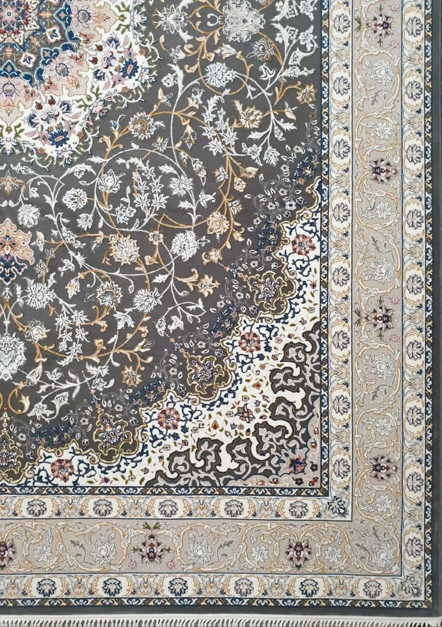 فرش 700 شانه گل برجسته نقشه کیانا زمینه ذغالی