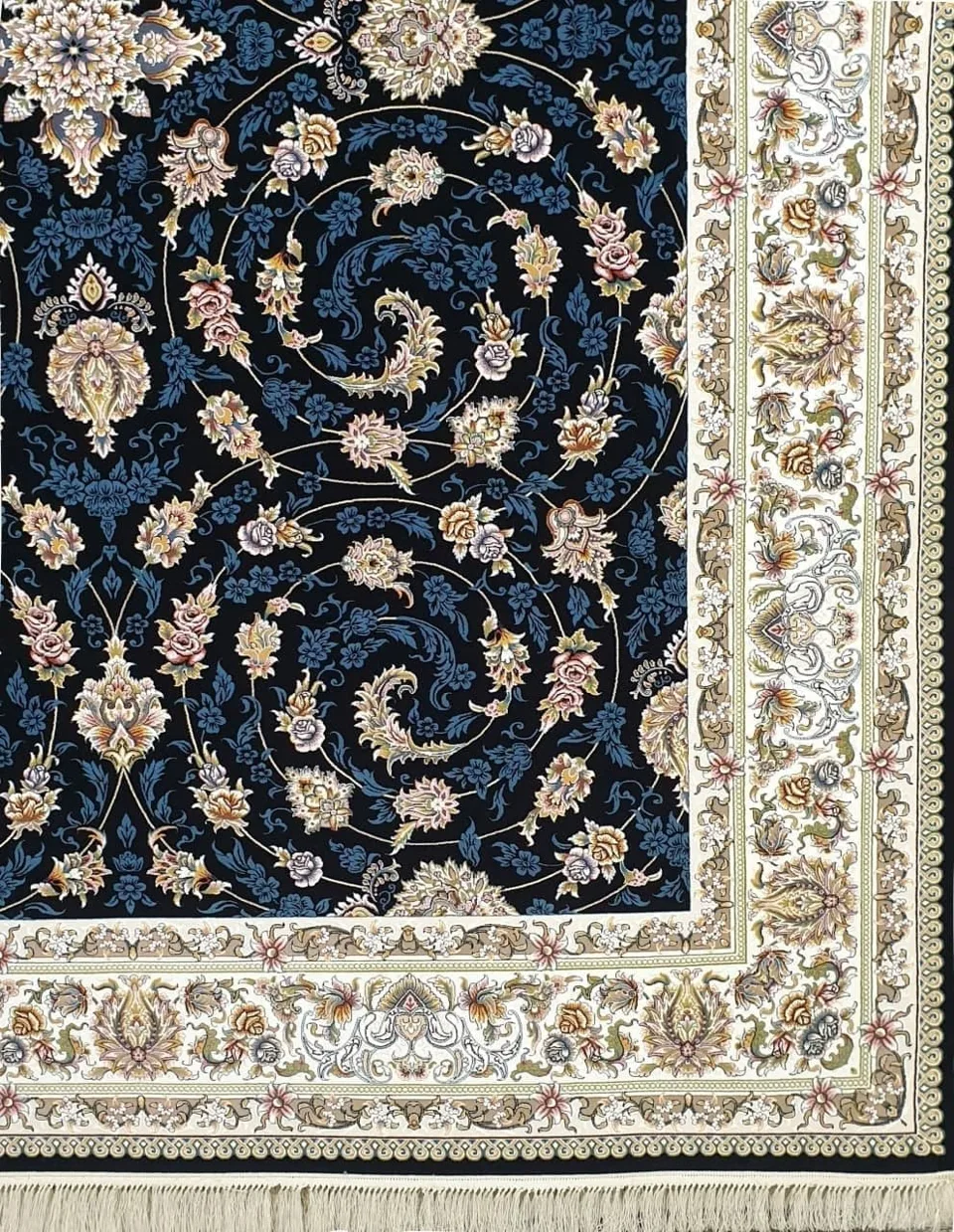 فرش 700 شانه برجسته نقشه لی رز زمینه سرمه ای
