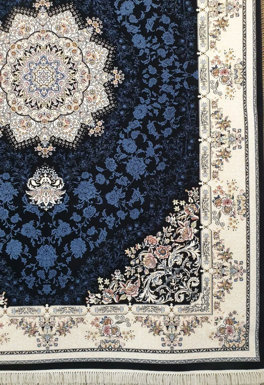 فرش 700 شانه برجسته نقشه آذین زمینه سرمه ای