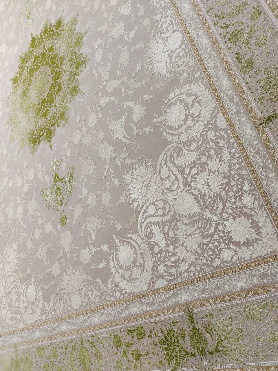 فرش 1500 شانه برجسته وینتیج هدی زمینه یاسی - بژ