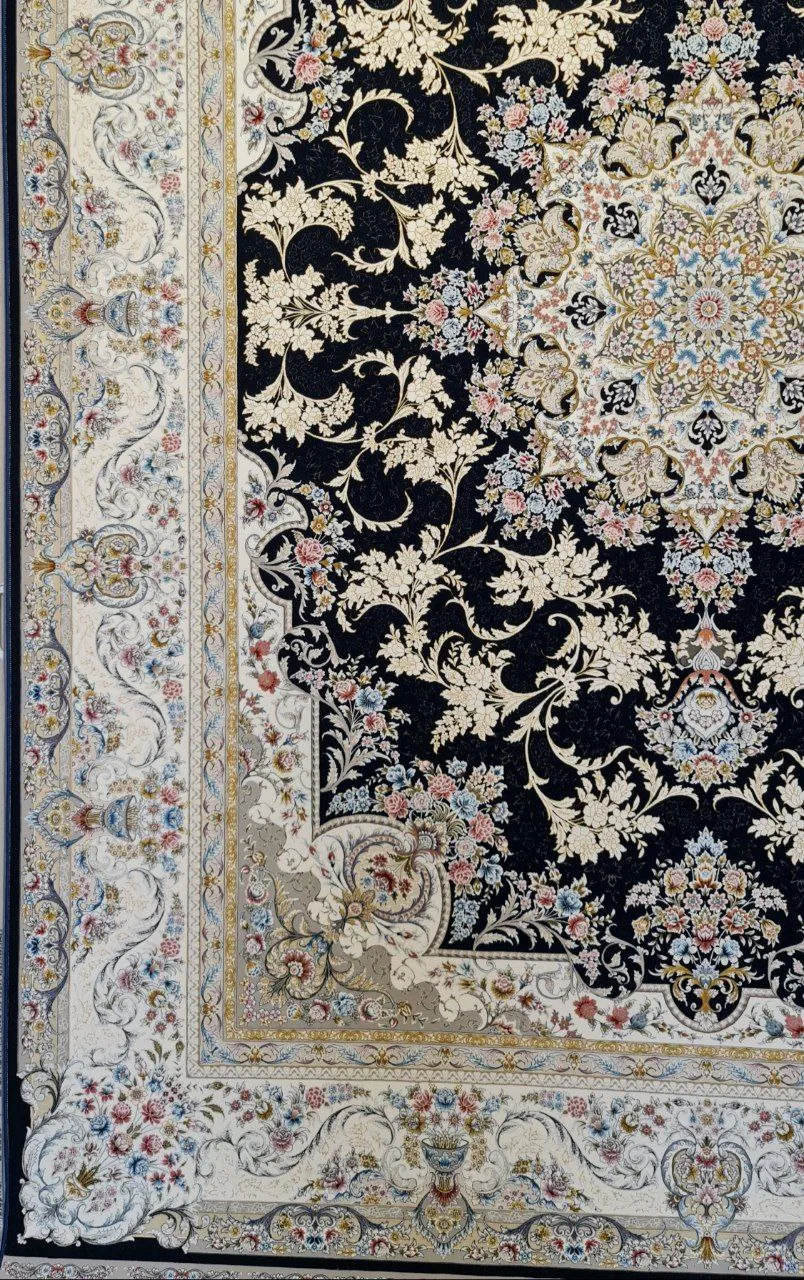 فرش 1500 شانه برجسته نقشه بهار زمینه سرمه ای