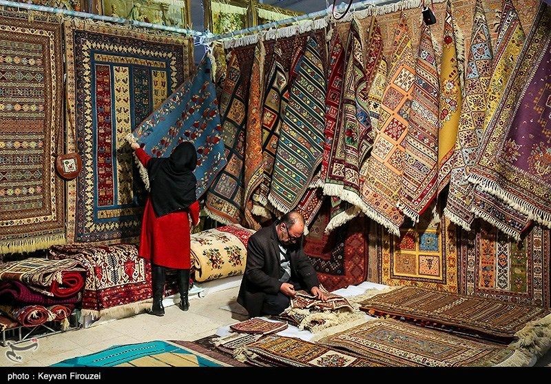 گزارش تصویری از نمایشگاه فرش و تابلوفرش دستباف در سنندج 37